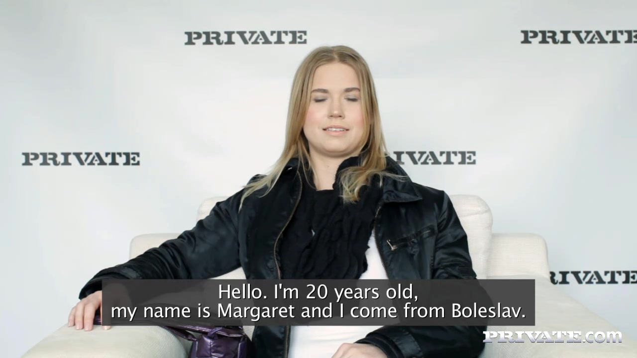 Wannabe Violette Pink thinks this porn casting will make her a pornstar