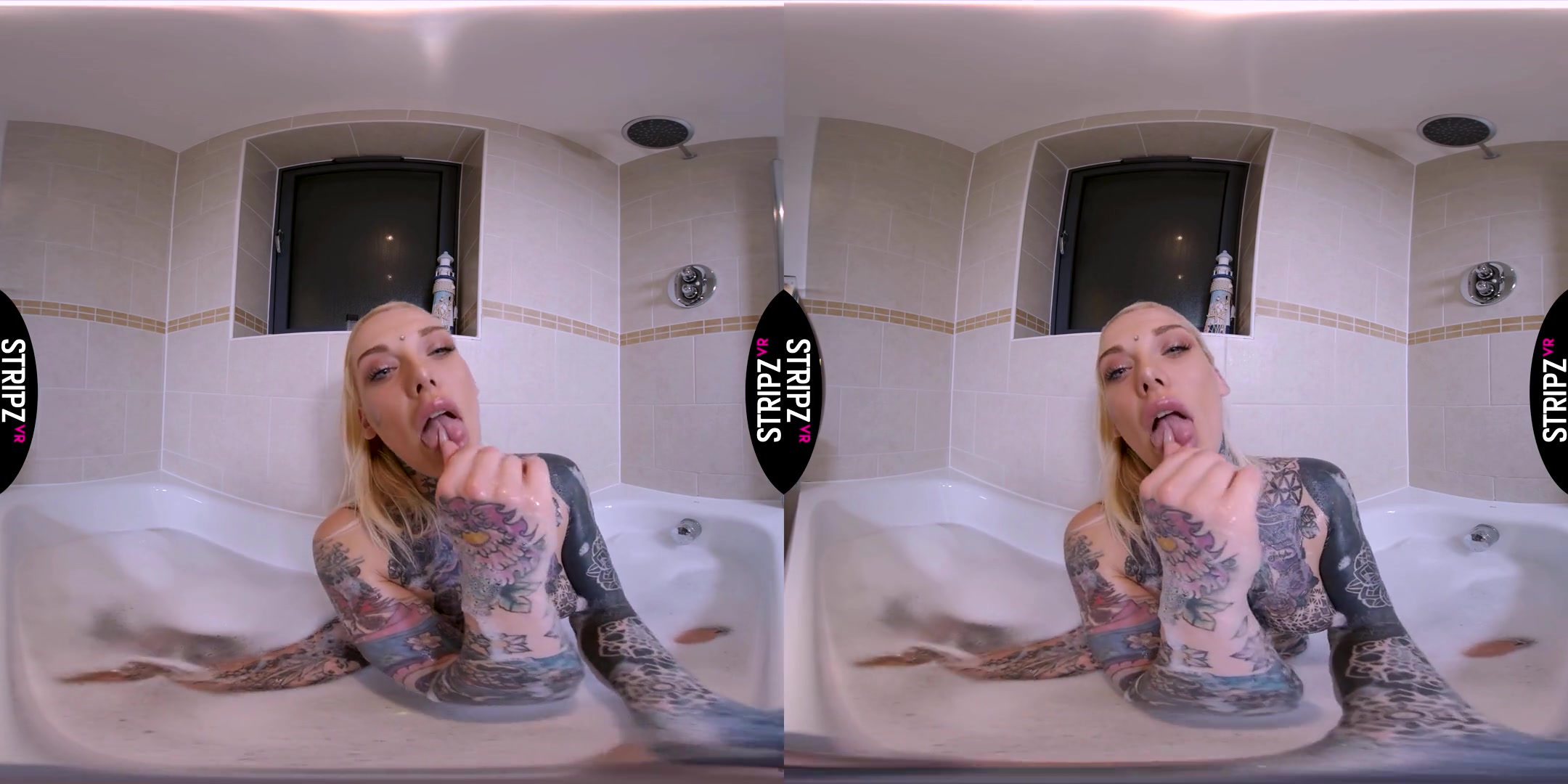 Lauren Brock in Soap! - StripzVR