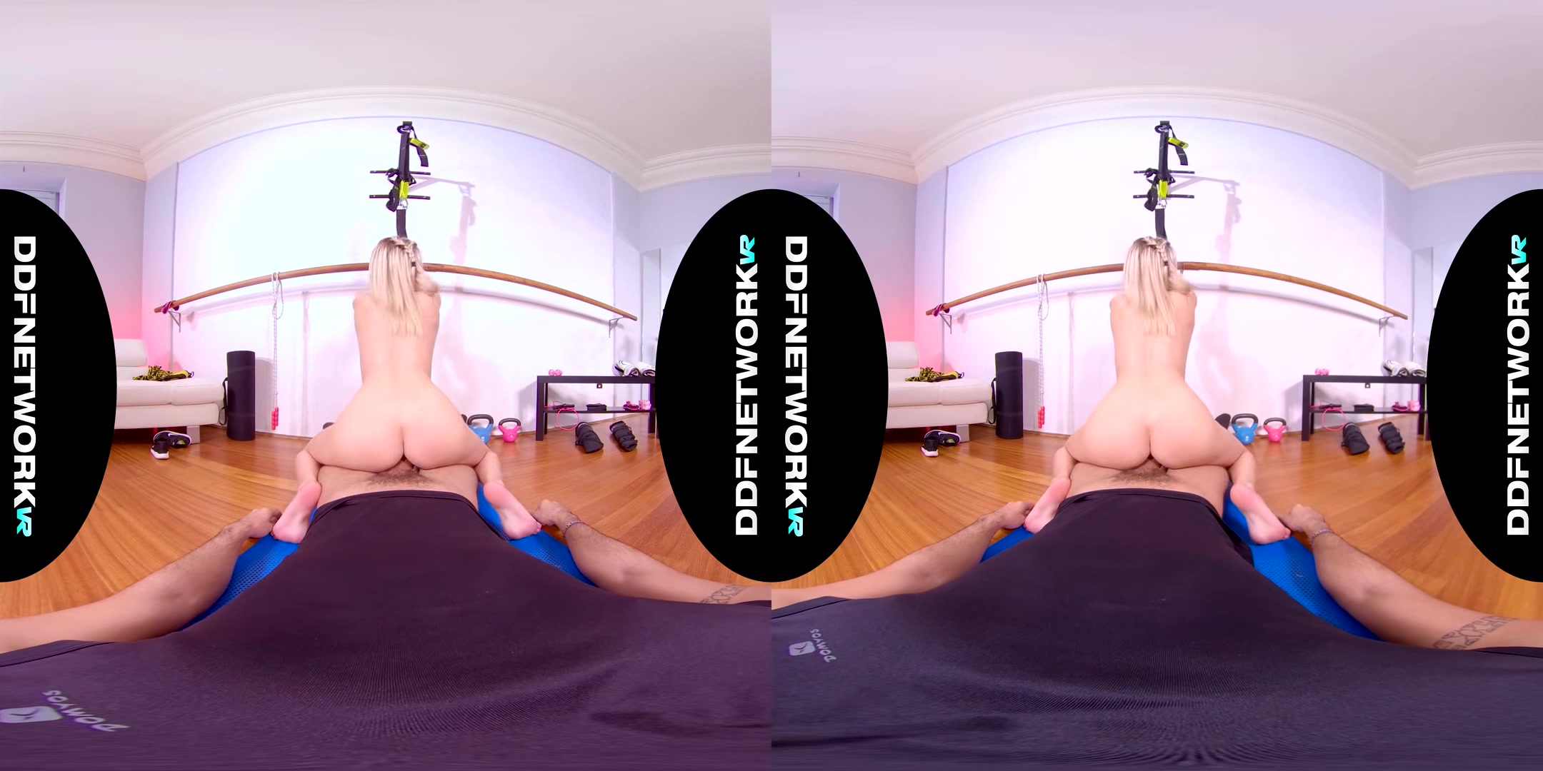 Pussy In Training - Busty Blonde Pov In The Gym