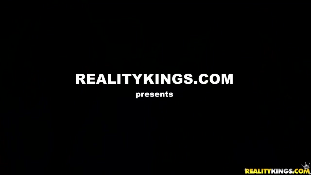 Panties Off - RealityKings with Sabby, Victor Solo, Ally Breelsen, Julia Roca