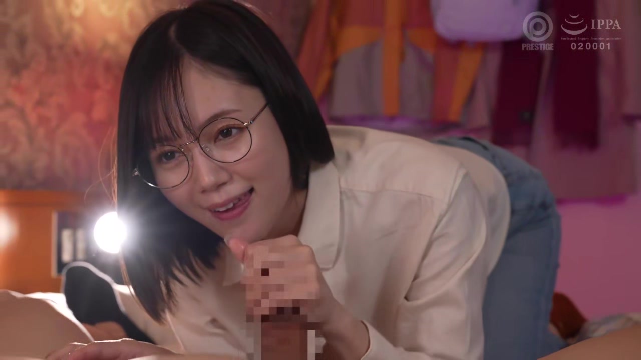 0006116_眼鏡 美人 ロケット乳などが含まれている
