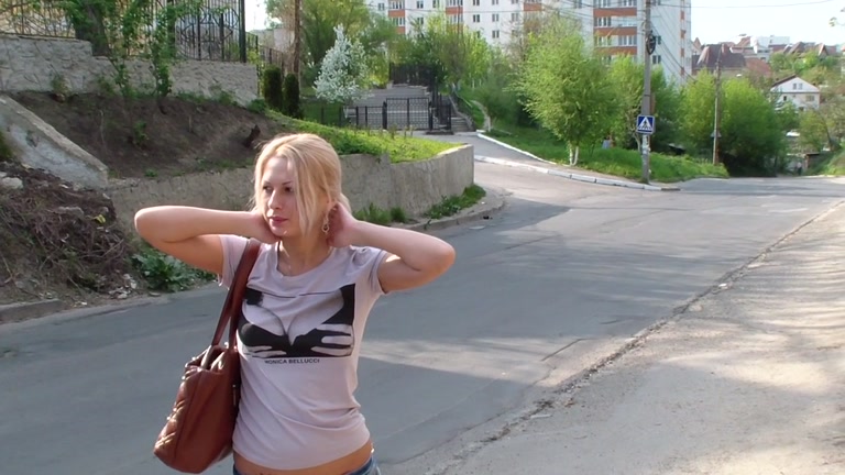 Sexual non-professional girlfriend vid with blond drilled in throne room