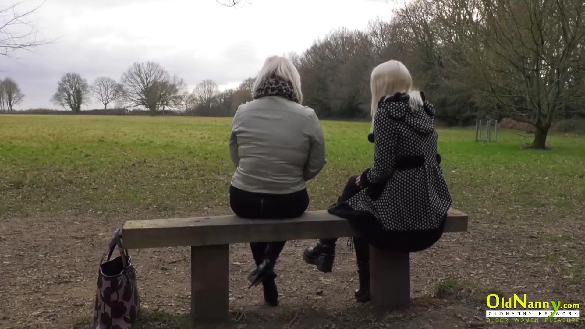 OldNannY Mature Wife Lacey Starr Cheating On Husband With Lesbian Liz Rainbow