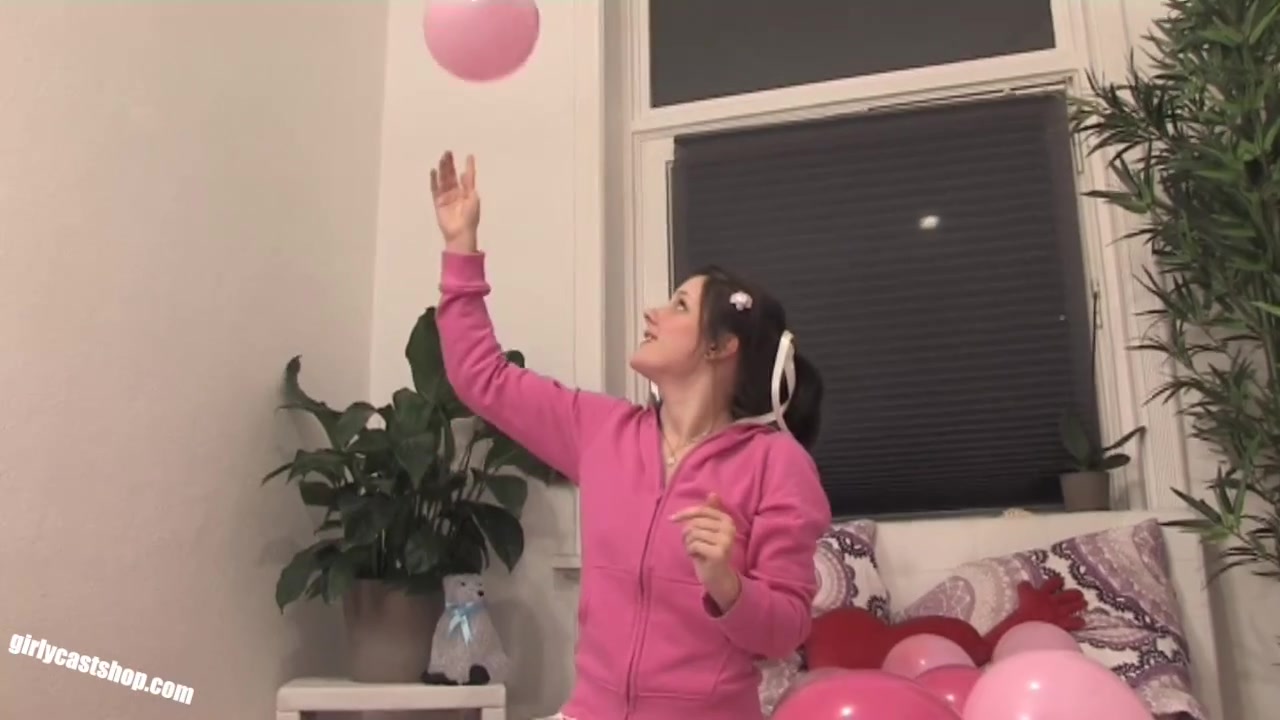 teen 18+ Jennin Plays With Balloons