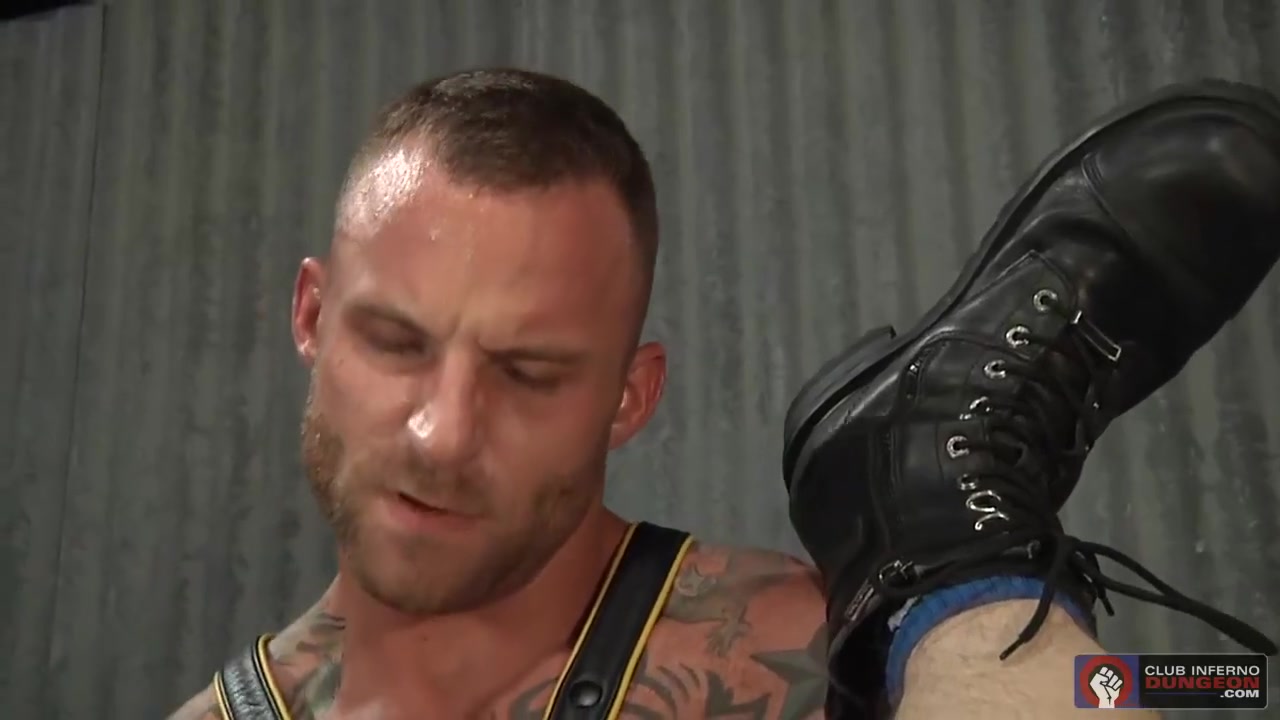 Blue Bailey And Derek Parker - Hole Busters: Blue Surrenders To Deep Dildos