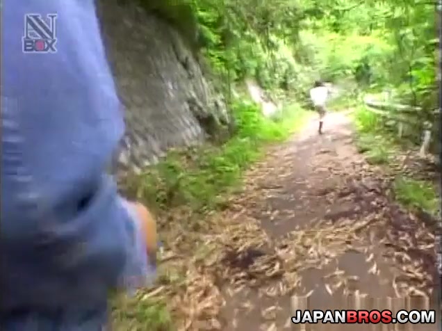 Japanese doll shows nude pussy in sexy outdoor scene