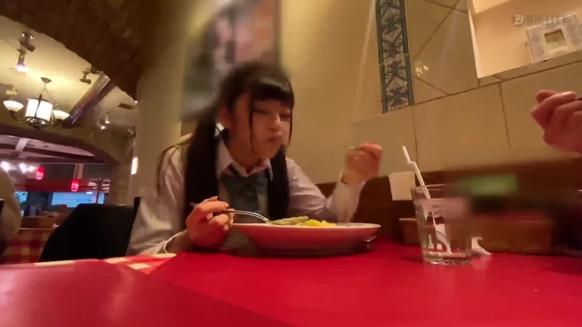 240625エロ美人を連れ込む個人スマホg2