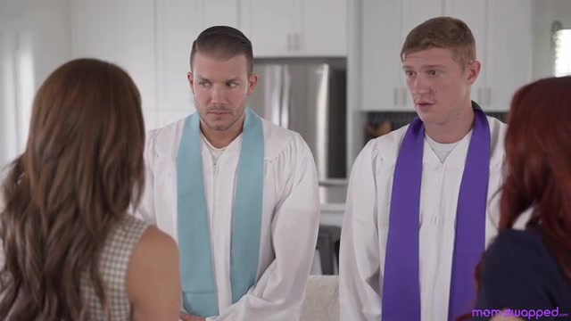 Lessons In Pussy - S1:E10 - Momlover