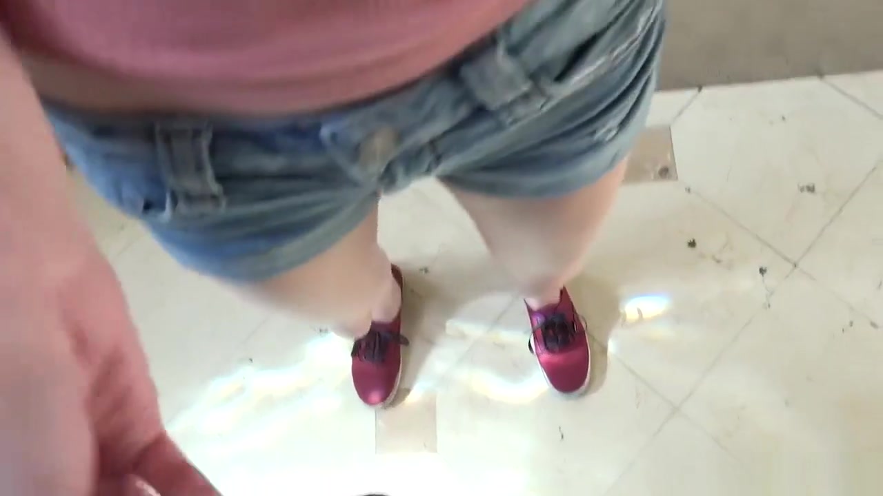 Slender Stepsister teen 18+ Fucks Her Stepbrothers Big Dick