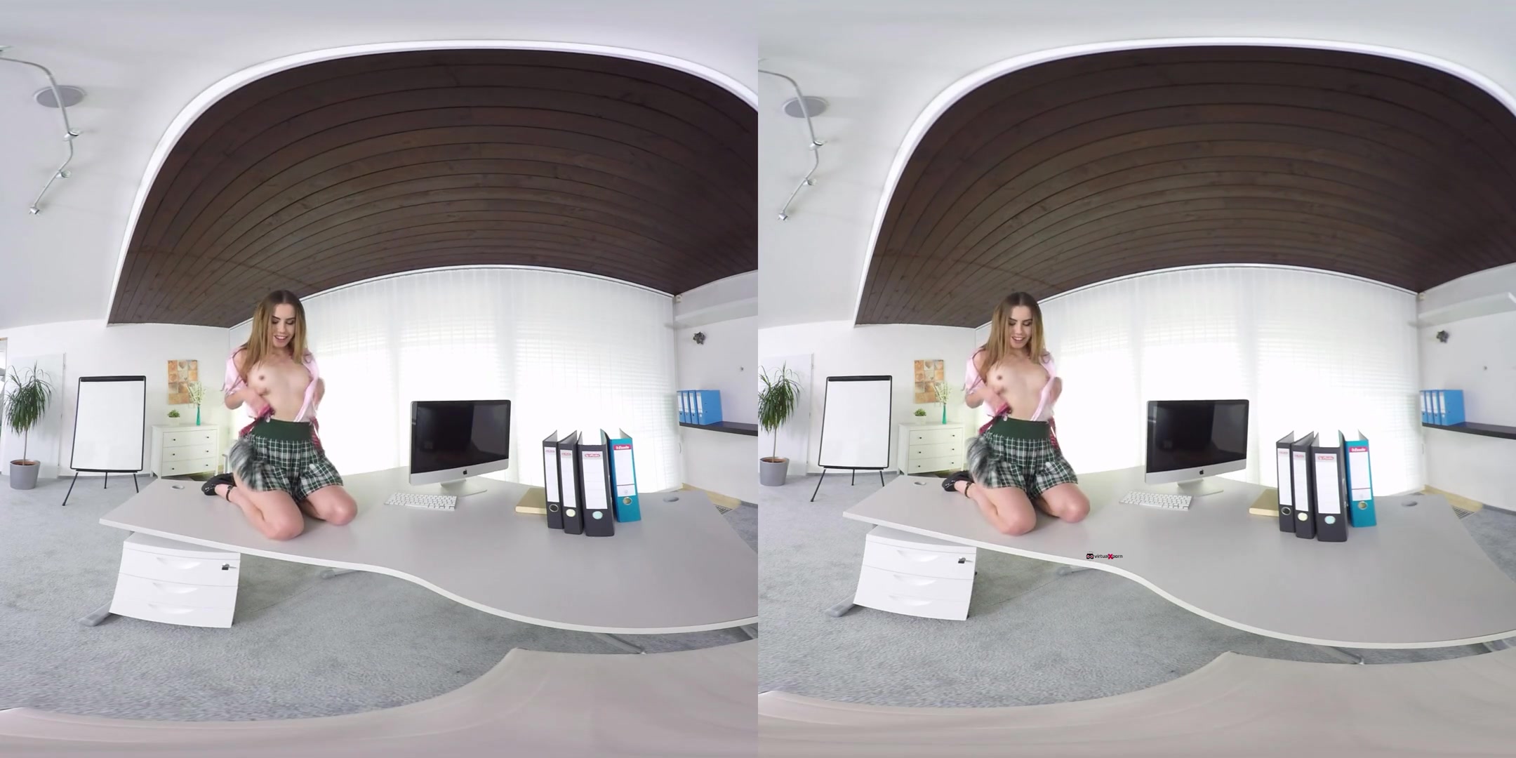 Elle Rose in Naughty - VirtualXPorn