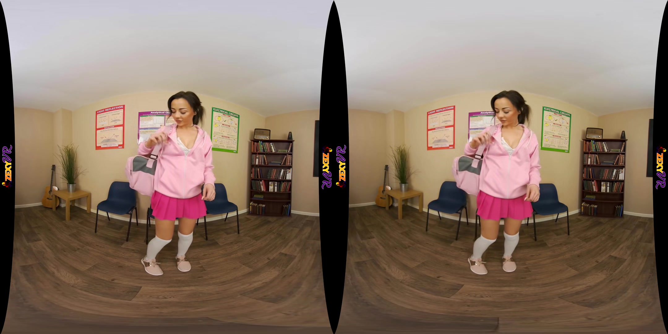 Pinky- Solo Strip Tease - Zexyvr - Sexlikereal