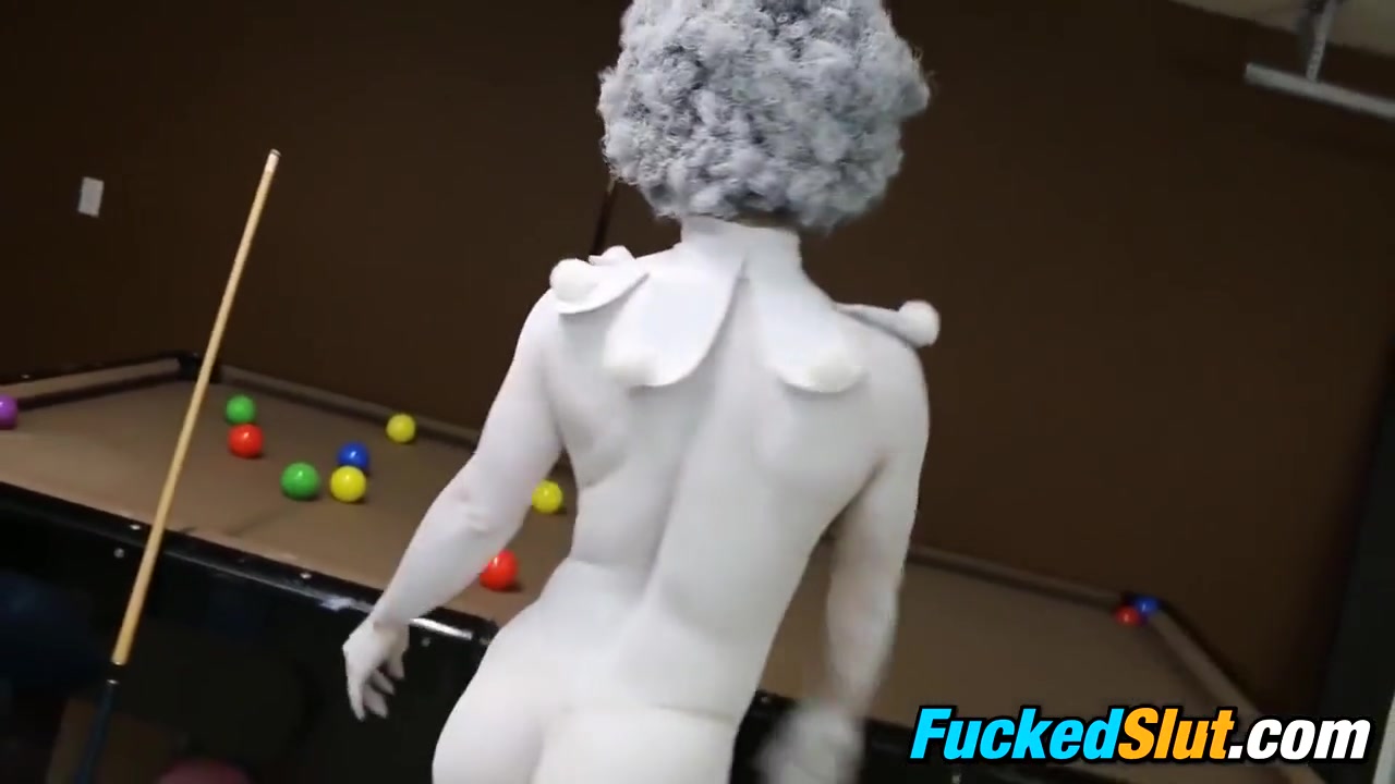 Porn With Hottie Masked As A Clown