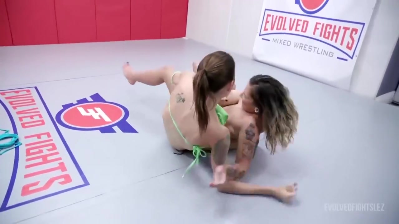 Agatha Delicious And Red August In Lesbian Wrestling As Fights Newcomer With Loser Strapon Fucked Hard