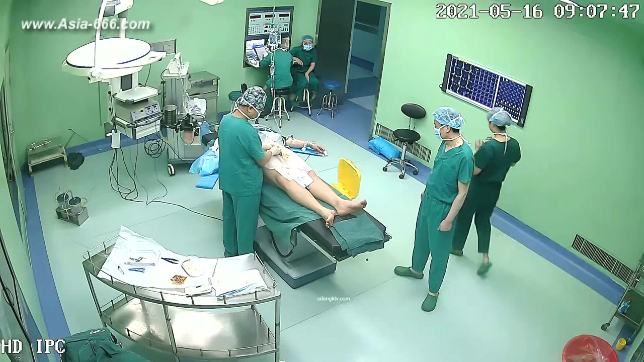 Peeping Hospital patient.13