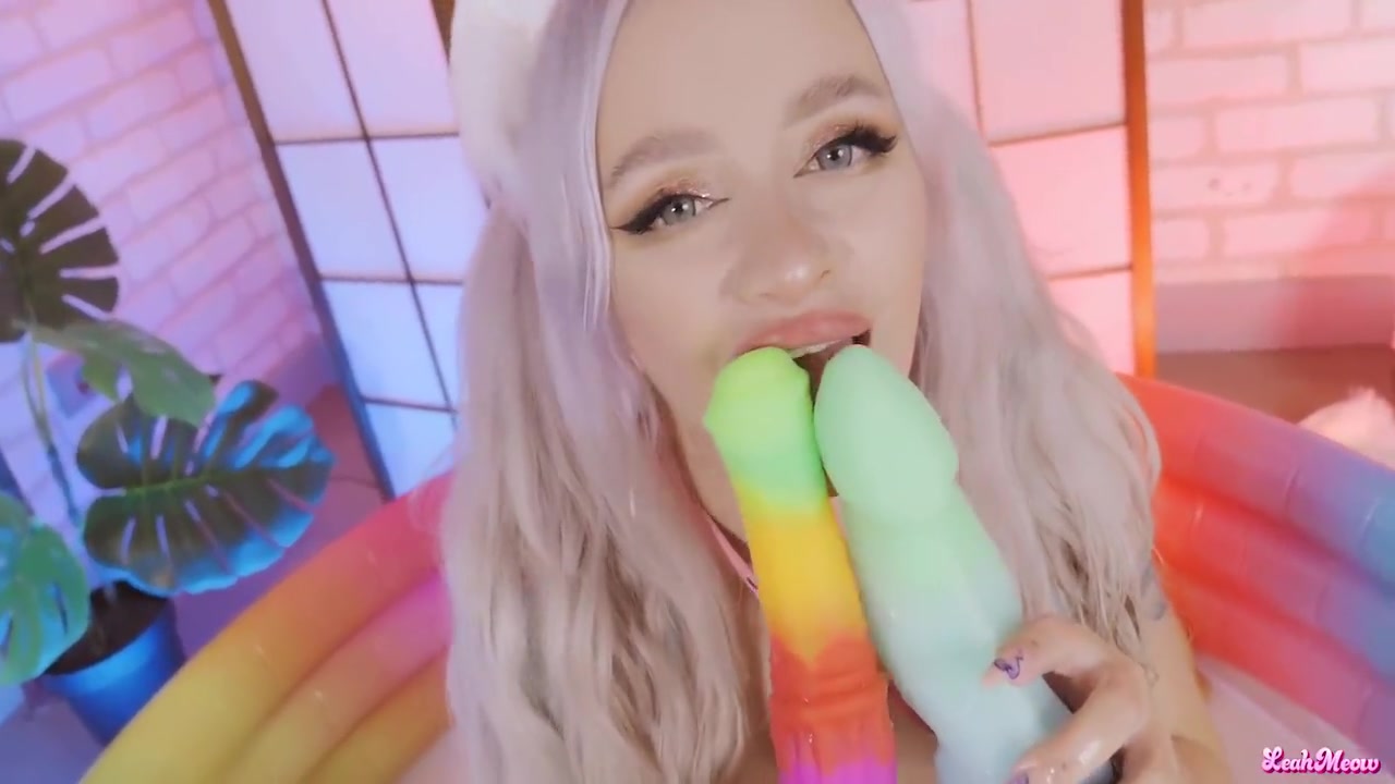 Leah Meow In Pool Full Of Sperm 6 Min