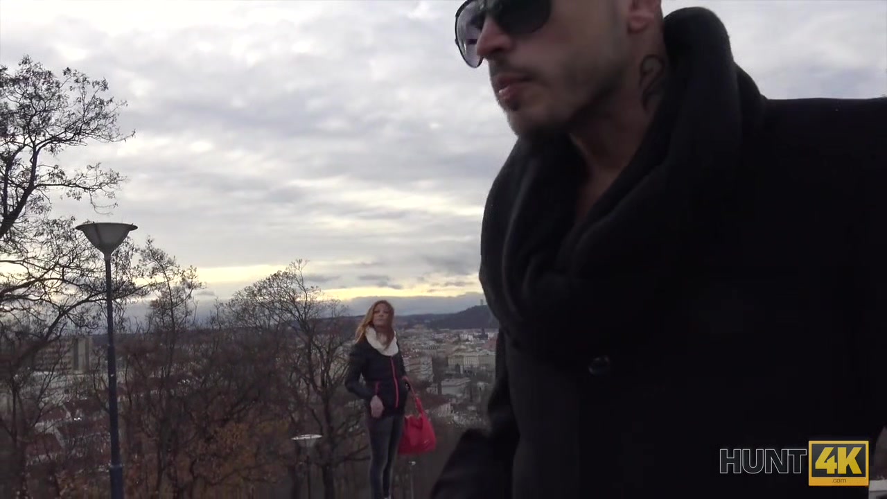 HUNT4K. Awesome Jenifer Red satisfies stranger and earns some cash