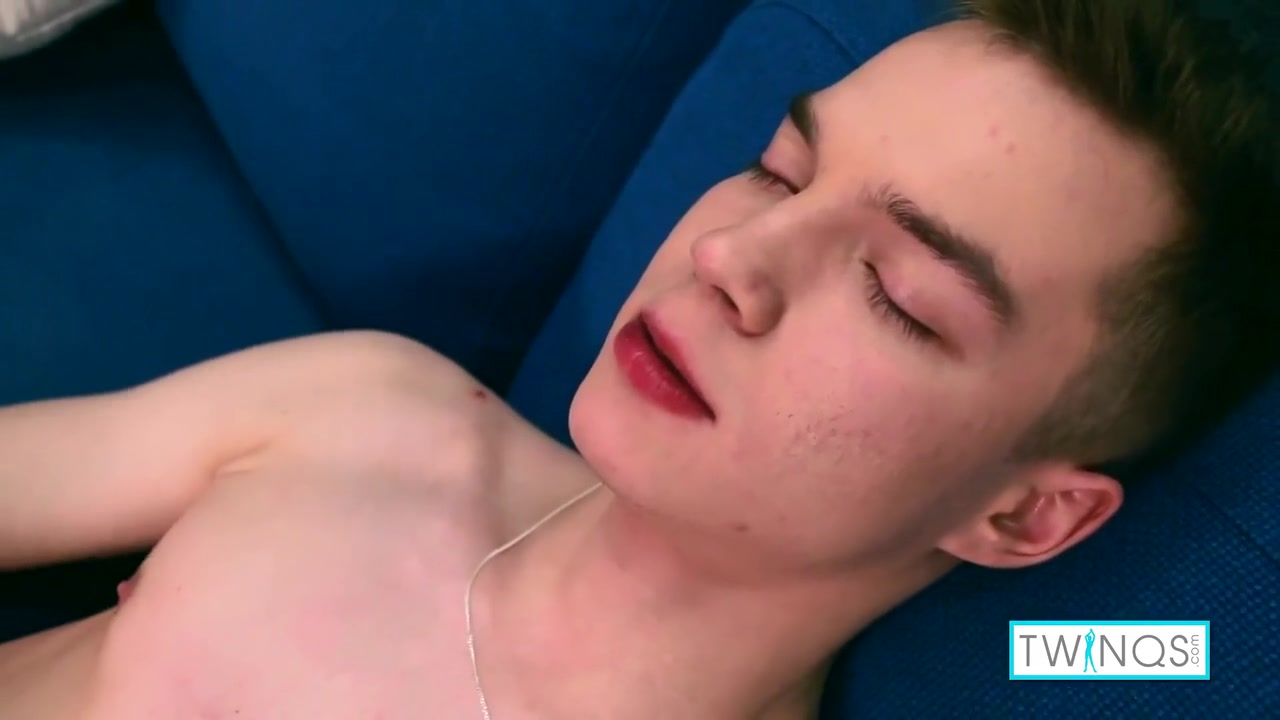 Cute Ethan O Gentle Tease And Thick Creamy Belly Cum!