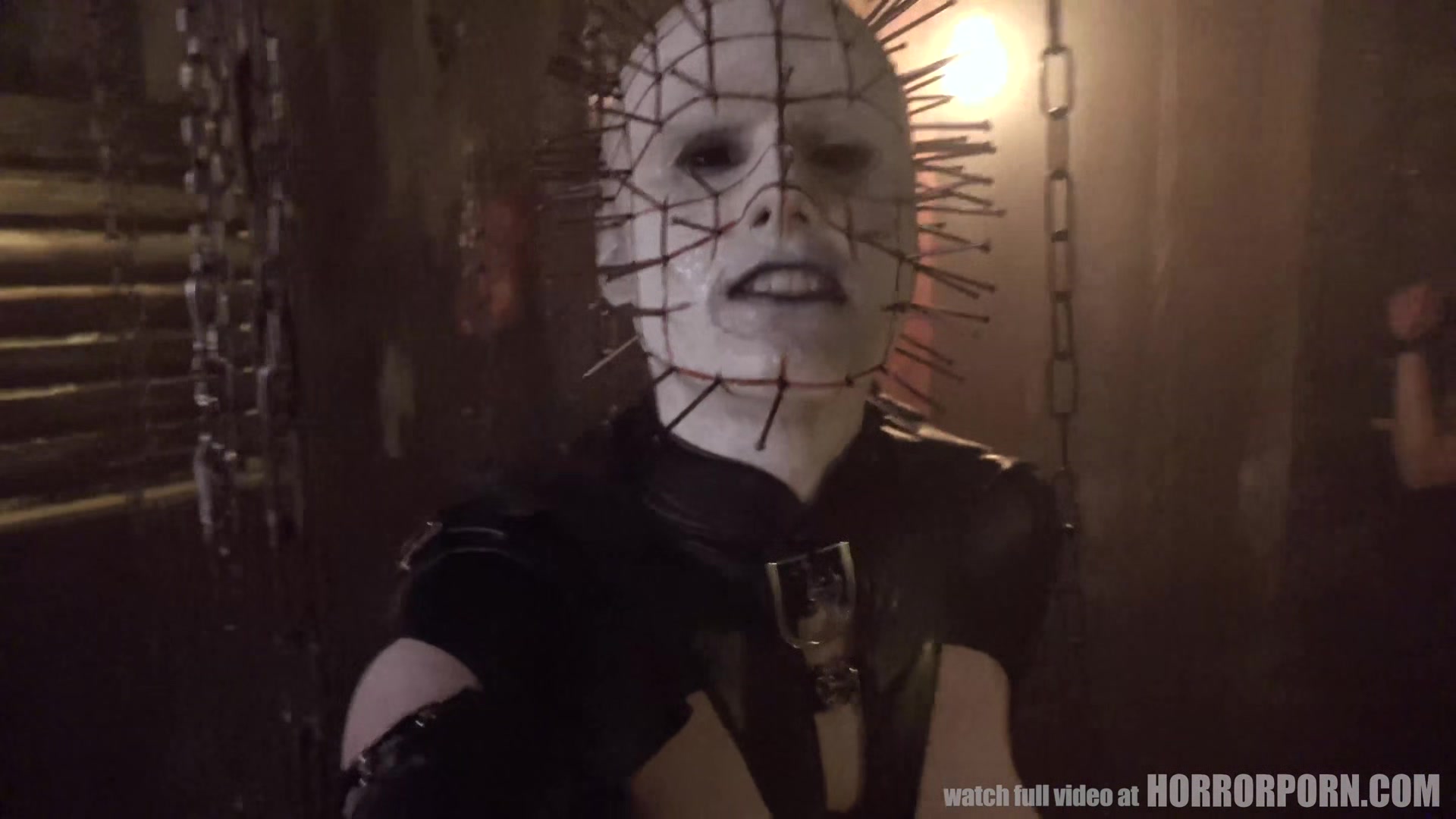 HORRORPORN - Pinhead