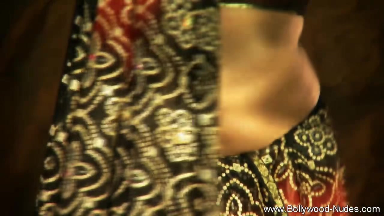 Sensuous Movements From Exotic India While Dancing