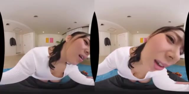 04521,A woman who screams in agony