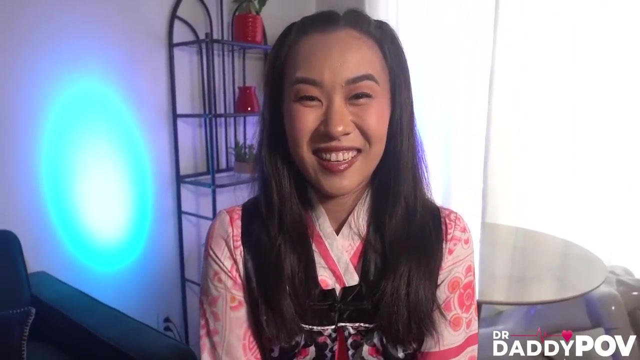 Kimmy Kimm In Asian Gets Hardcore Sex After Sensual Footjob