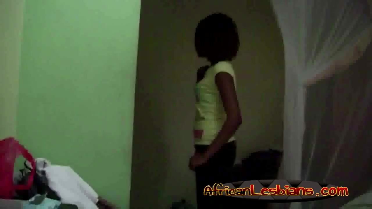 African lesbos know how to lick shaved cunts