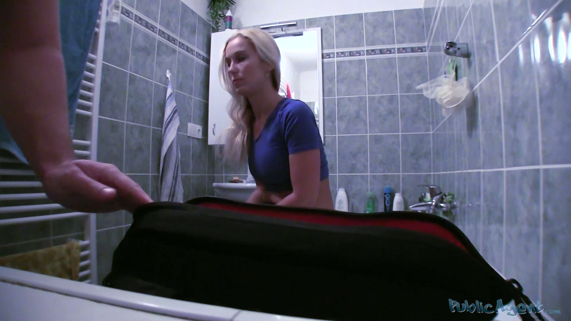 PublicAgent Clip. Caroline