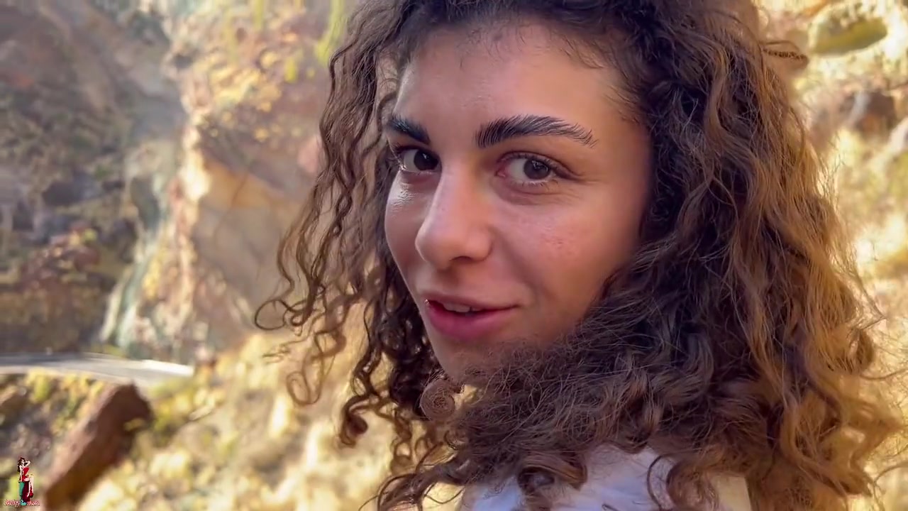 My Girlfriend Gets Big Cock In The Canyon