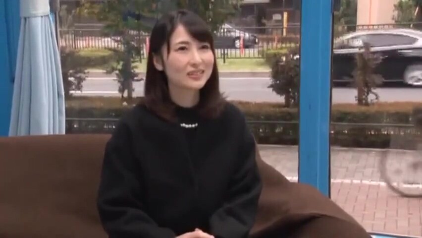 250527乳首の色を気にする奥さんの浮気j3