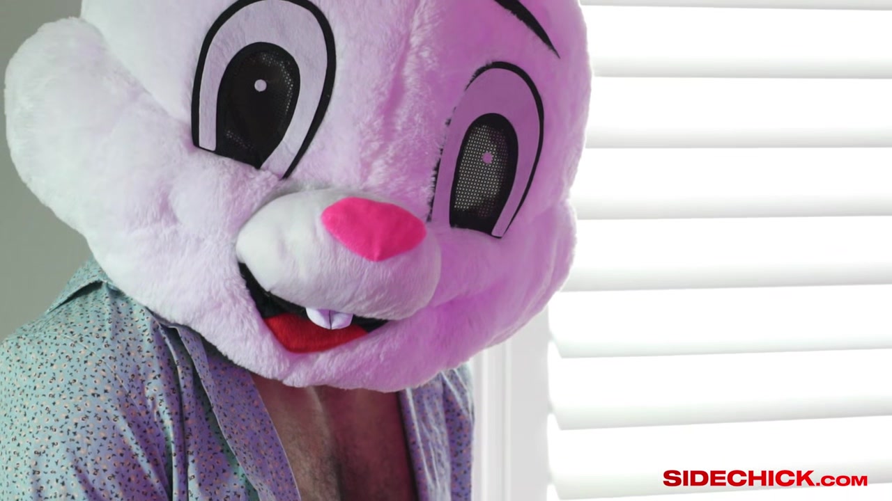 Egg Hunt - SIDECHICK