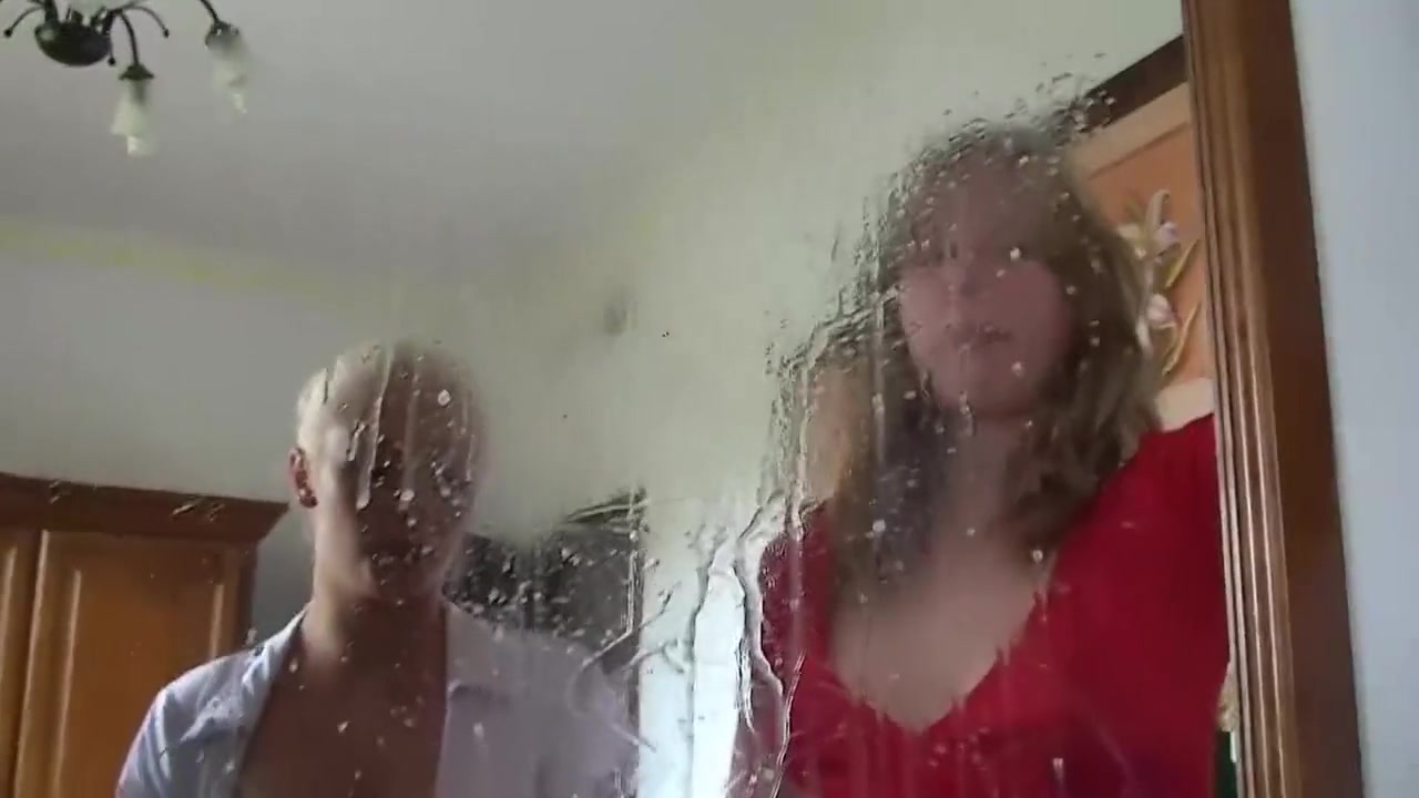 Neighbor Milfs hot and alone.