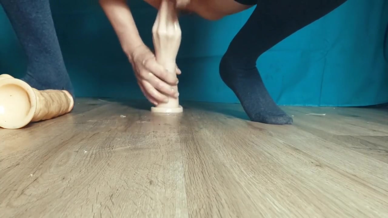 Try To Fist Me!
