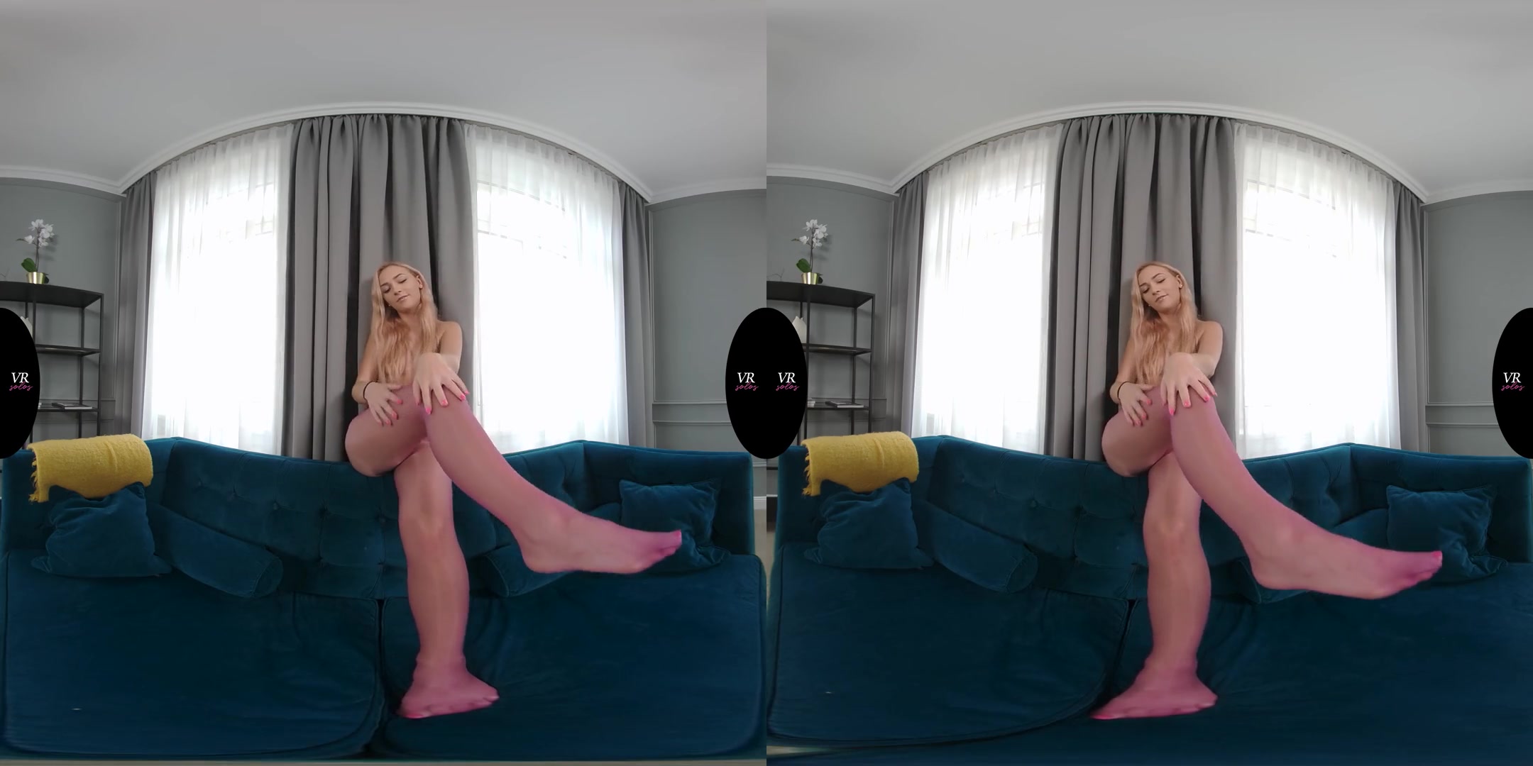 Brush Makes Her Cum Hard - Sexy teen 18+ Babe Solo - SexLikeReal
