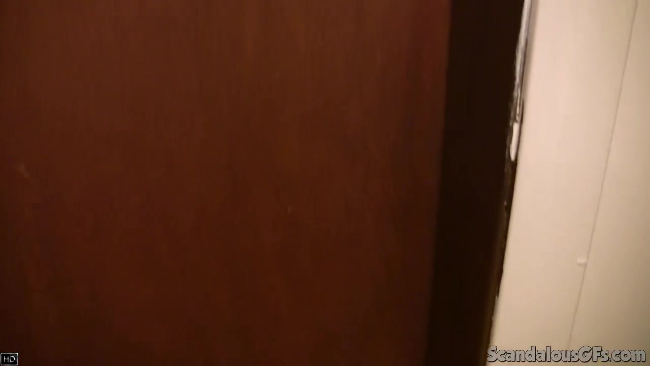 Jewel strip off and blowjob while laundry fuck