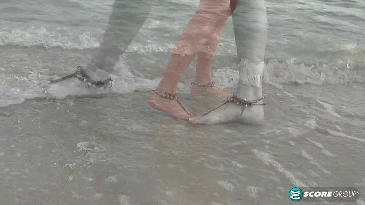 Sandy Toes - Legsex