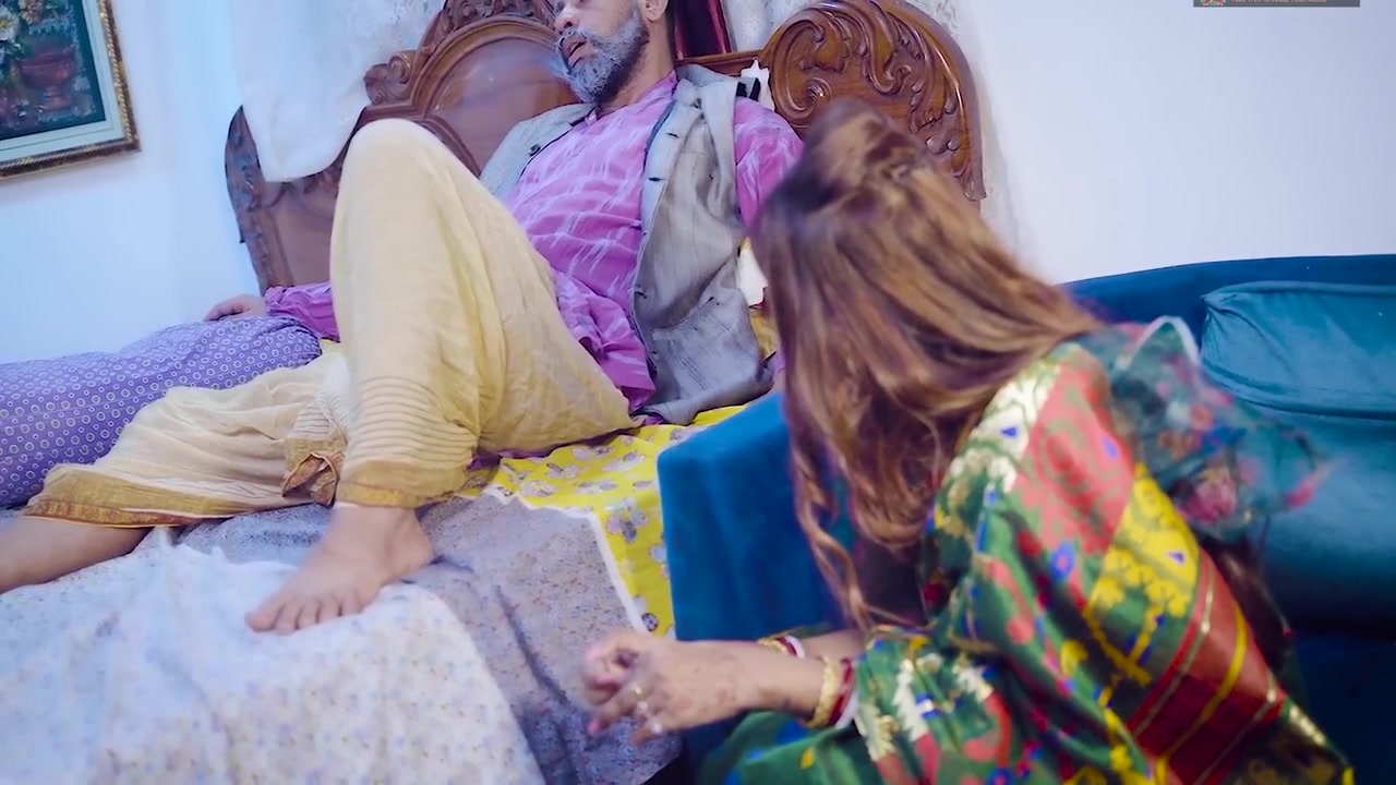 Desi Tharki Sasurji Ne Kia Jabbardasti Apni Bahuraani Ke Sath Full Movie
