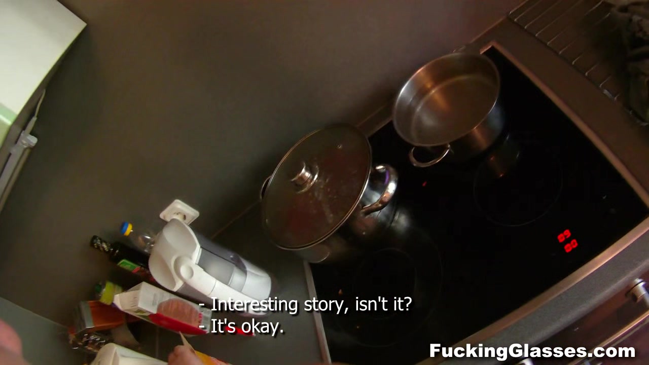 Fucking Glasses - Seren - Fucking for dinner