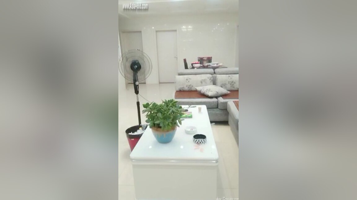chinese teens 18+ live chat with mobile phone.86