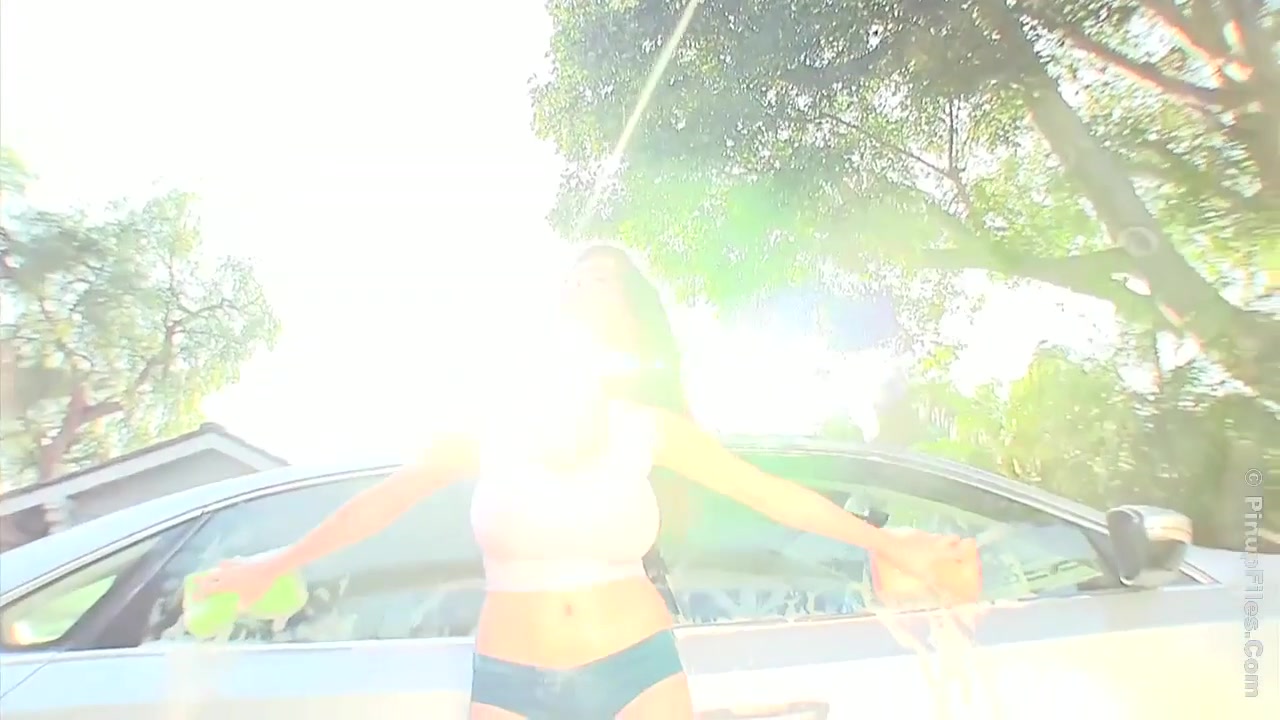 Tessa Fowler - Car Wash 2 - PinupFiles