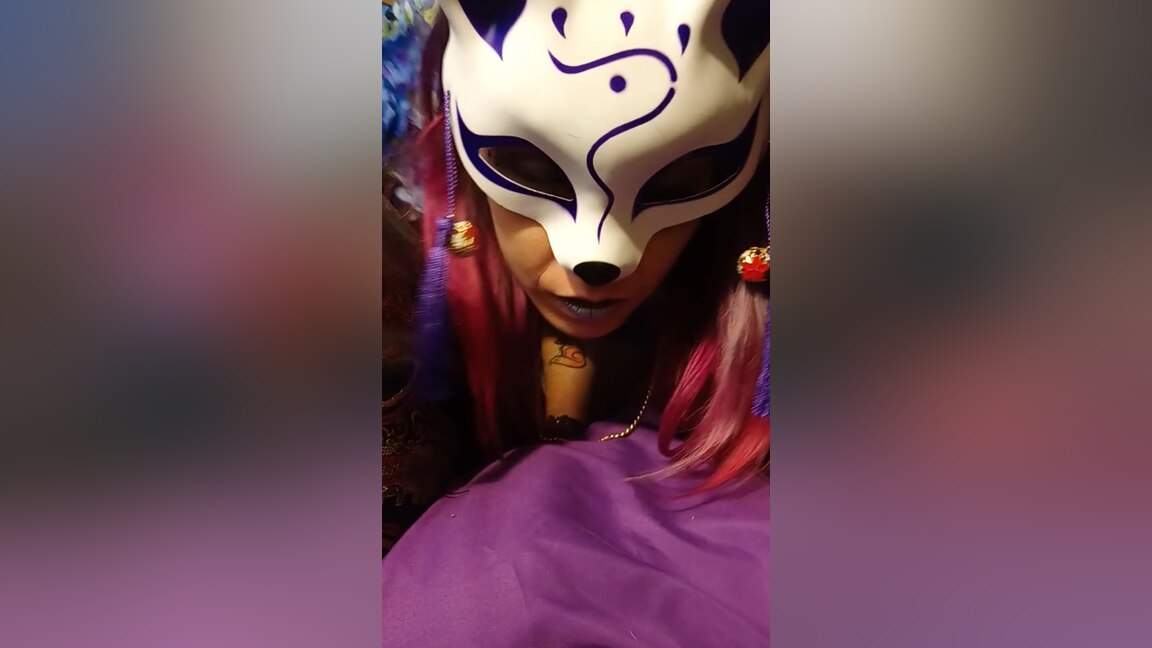 Masked Fishnet Bodysuit Fox Girl Vibes Her Clit And Cums Hard - Ladythetramp