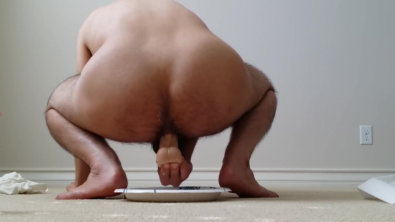 Asian Having Fun With A Dildo Showing Juicy Ass Gape And Sexy Feet