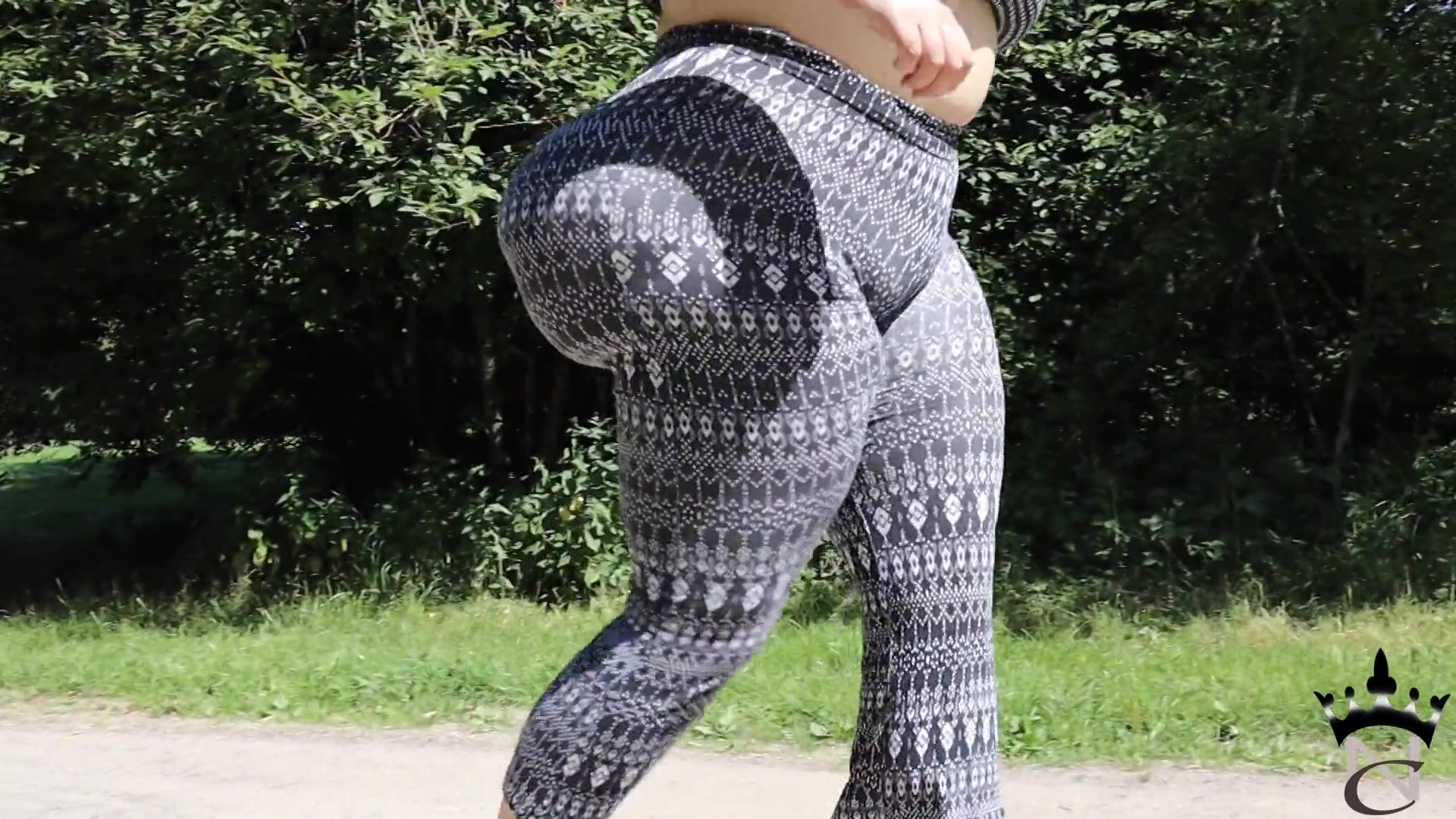 Slomo Walk Yoga Tights - Sex Movies Featuring Natasha Crown