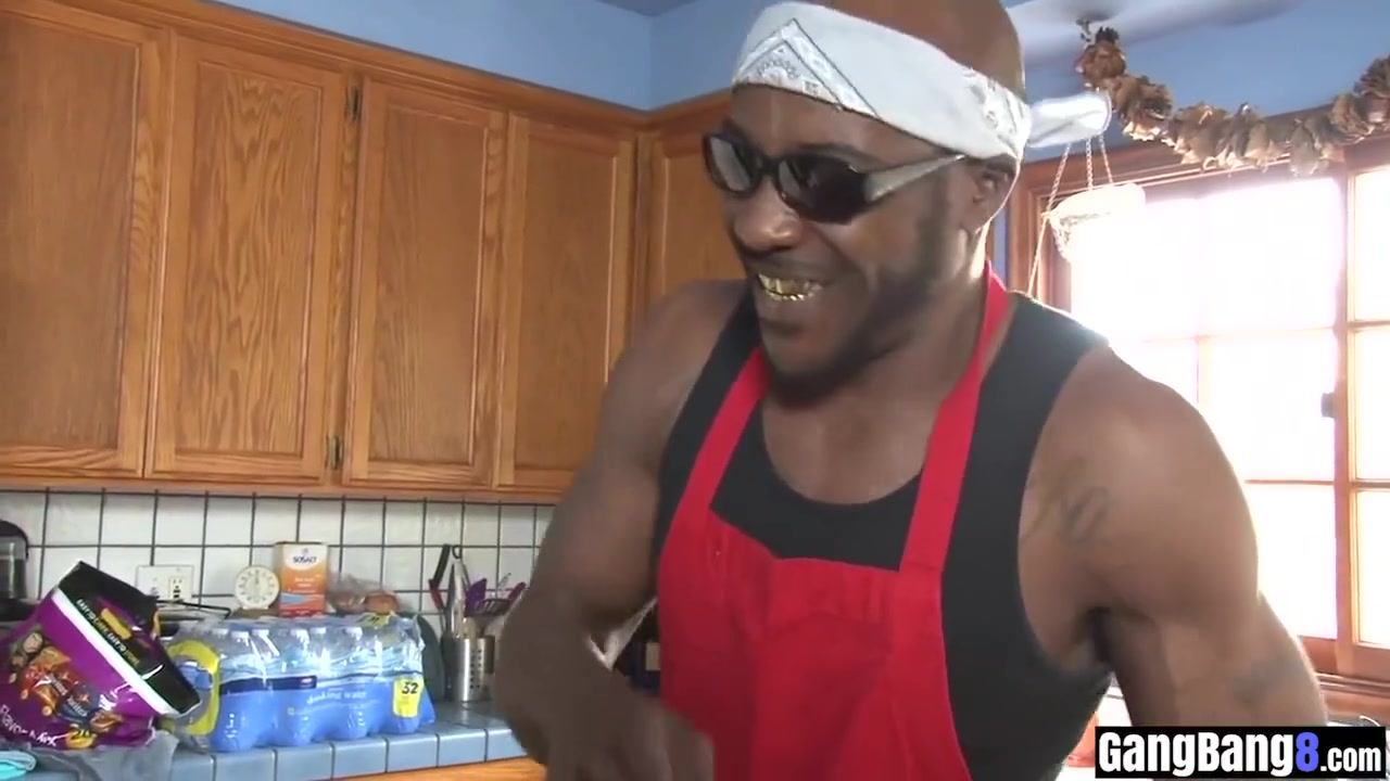 Black Guys Taught Milf Babe How To Make Things Harder