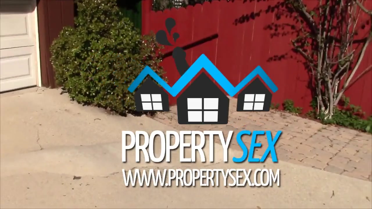 PropertySex Rookie Real Estate Agent Fucks at Open House Homemade Sex