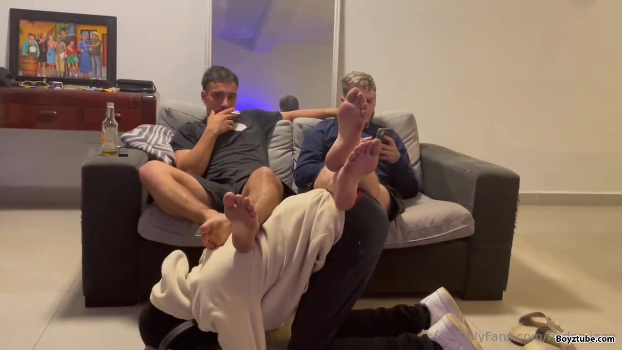 Smoking feet latino master spitting