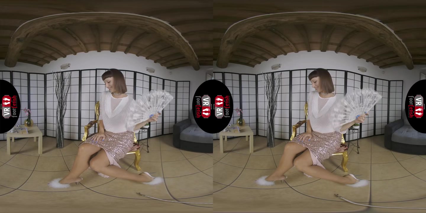 Elegant Dame Babyrose Shows You Her Hot Feet And Toes In Tight Pantyhose In VR - VRFootFetish