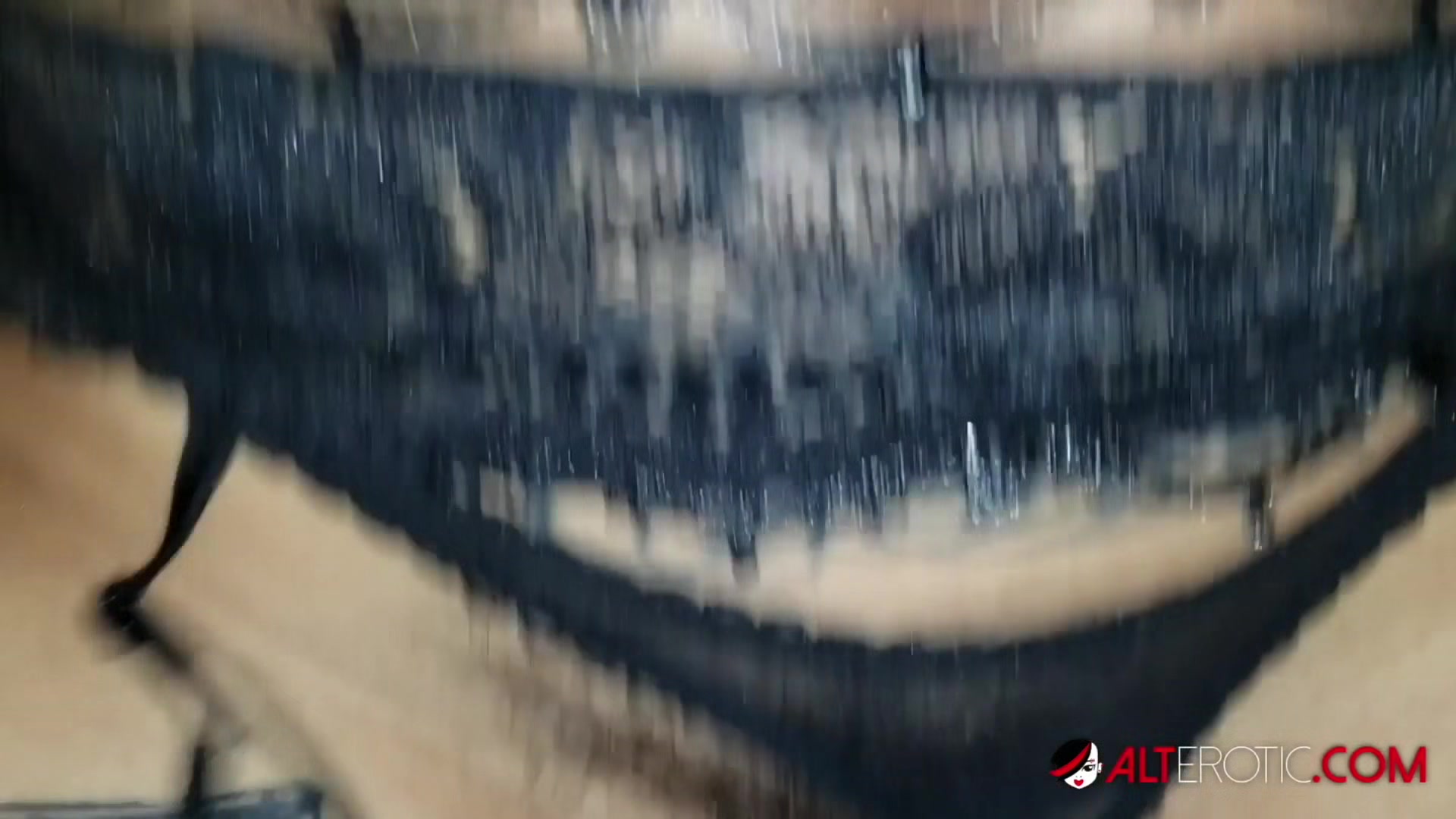 Genevieve Sinn fucked after getting a face tattoo
