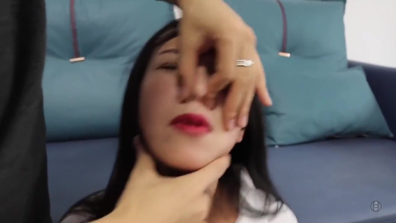 Chinese Beauty Bondage