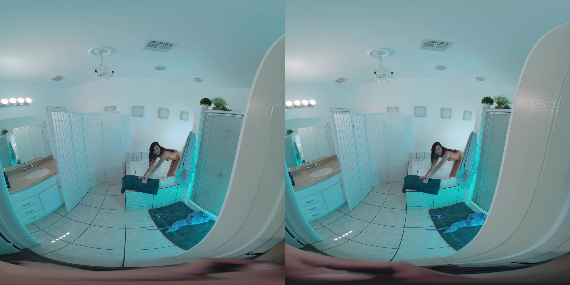 Take a Bath with Vina Sky