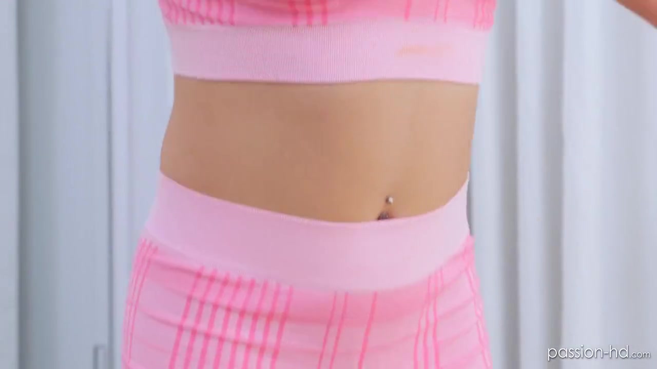 His Cock Stretching My Pussy Is My Favorite Workout - Rissa May